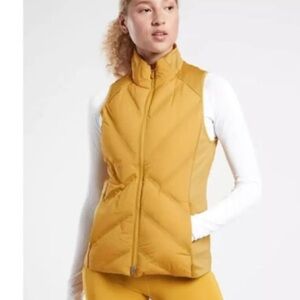 Athleta Inlet down vest mustard yellow sz XS